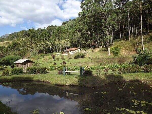 Sítio à venda no Sapucai Mirim: 
