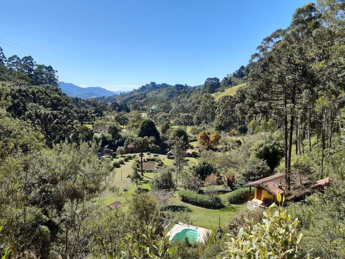 Sítio à venda no Sapucai Mirim: 