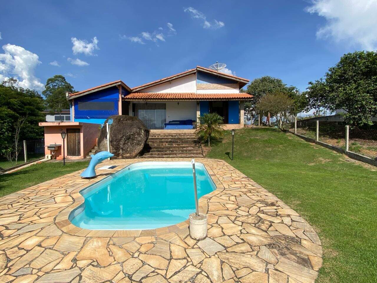 Casa para aluguel no Fazenda Paião (Alpes de Guararema): 