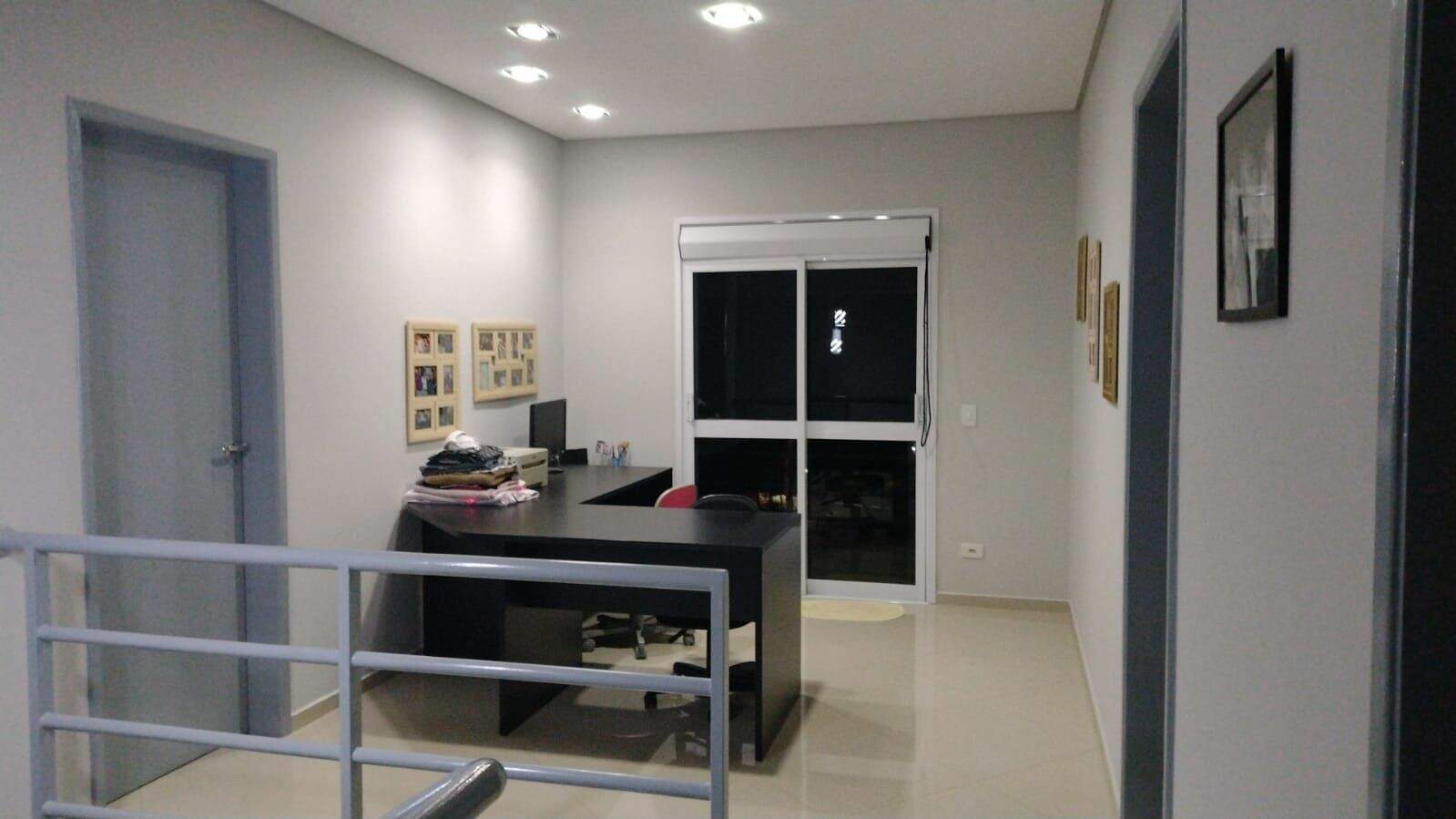 Casa à venda no Condomínio Hari Country Club: 
