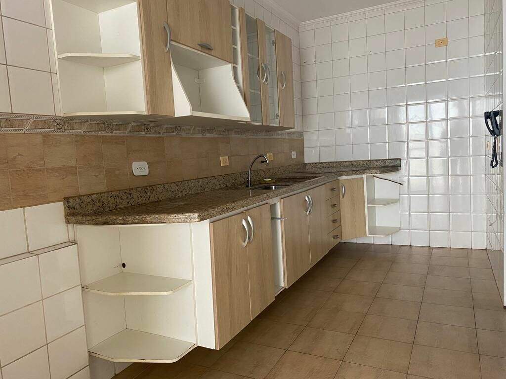 Casa para aluguel no Itapema: 