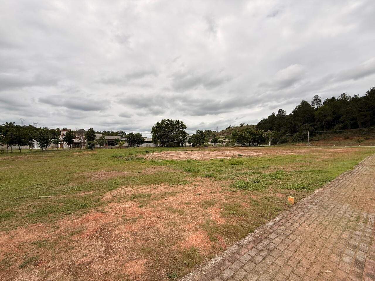 Terreno à venda no Fazenda Paião (Alpes de Guararema): 
