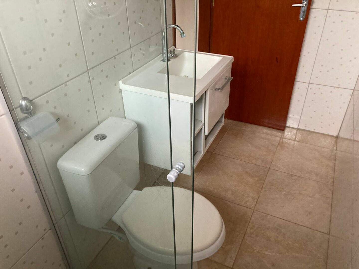 Casa para aluguel no Ajuda: 