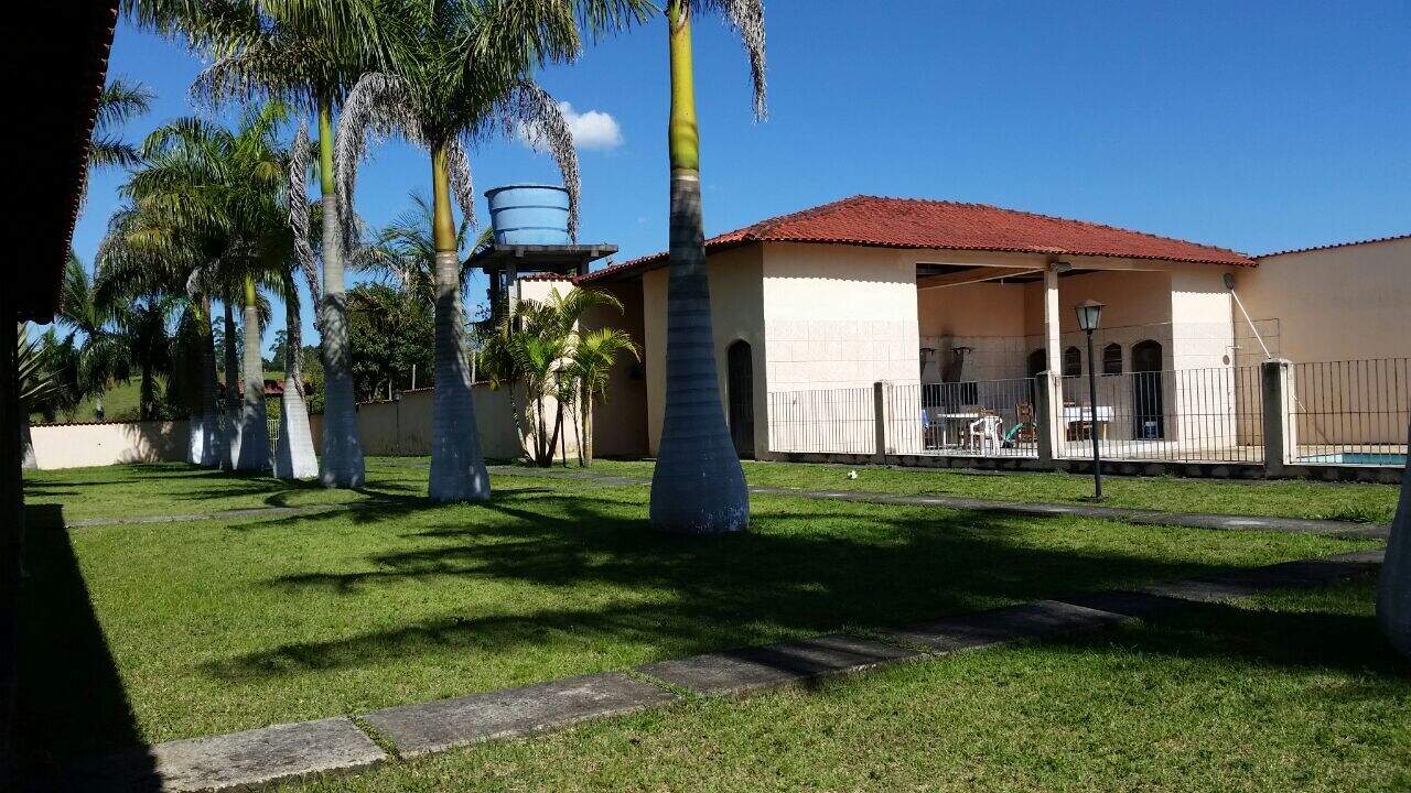 Sítio à venda no Centro: 