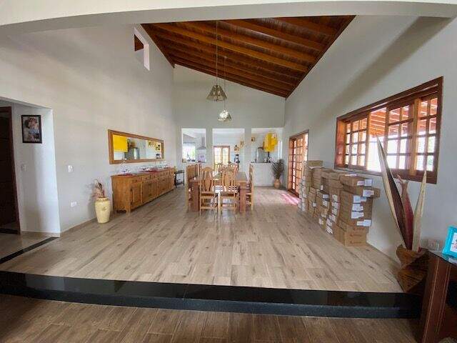Casa à venda no Jardim Nova Esperança: 