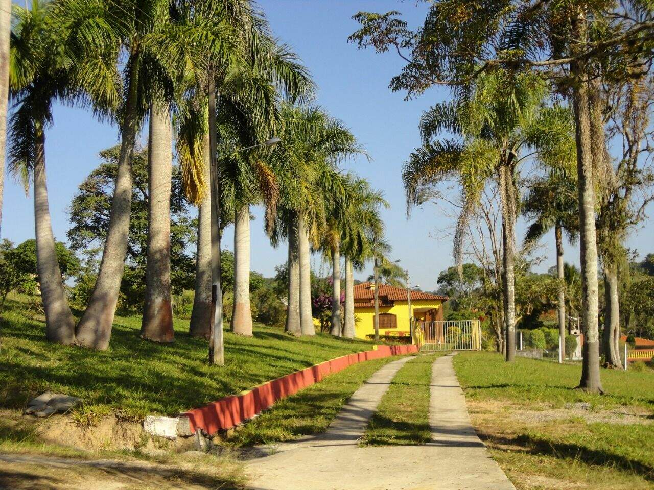 Sítio à venda no Recanto da Cachoeira: 