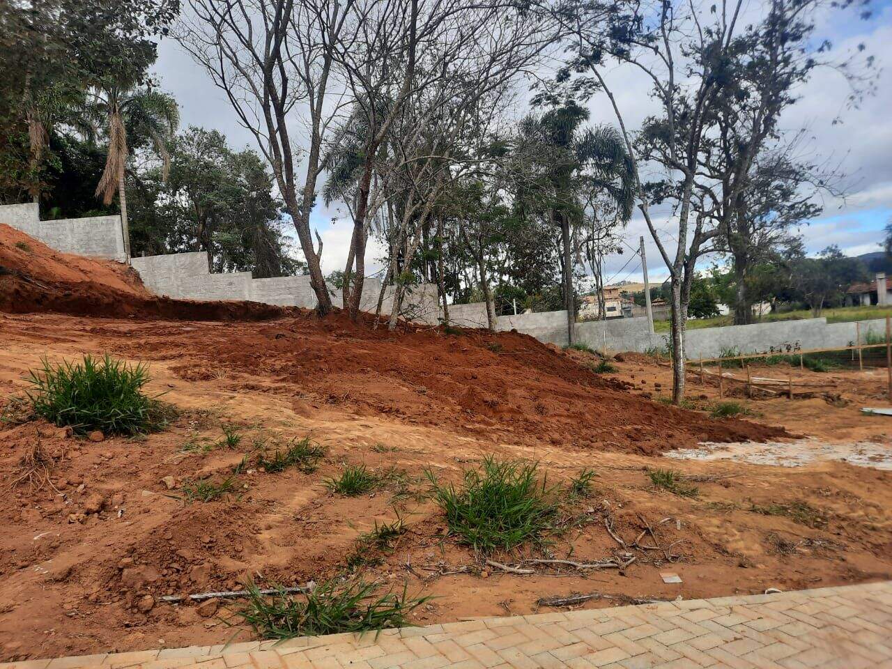 Terreno à venda no Itapema: 