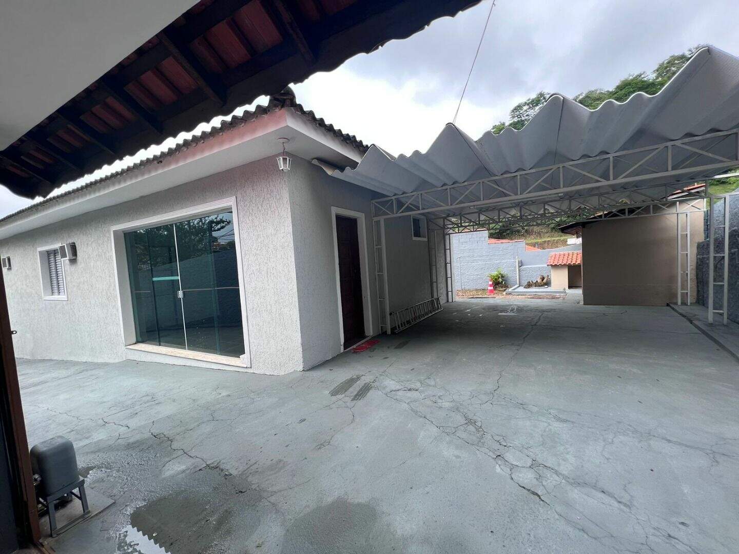 Casa para aluguel no Centro: 