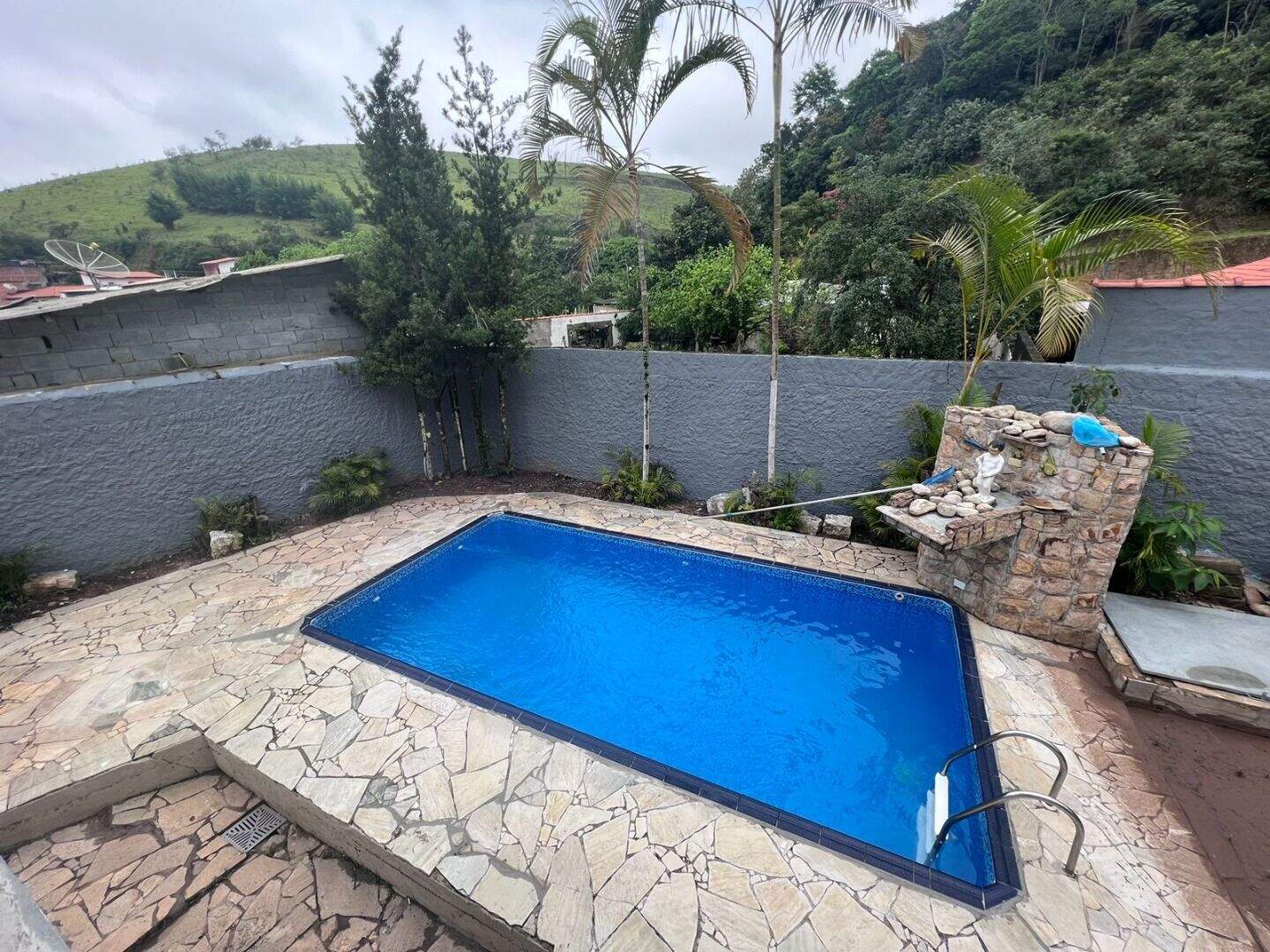 Casa para aluguel no Centro: 
