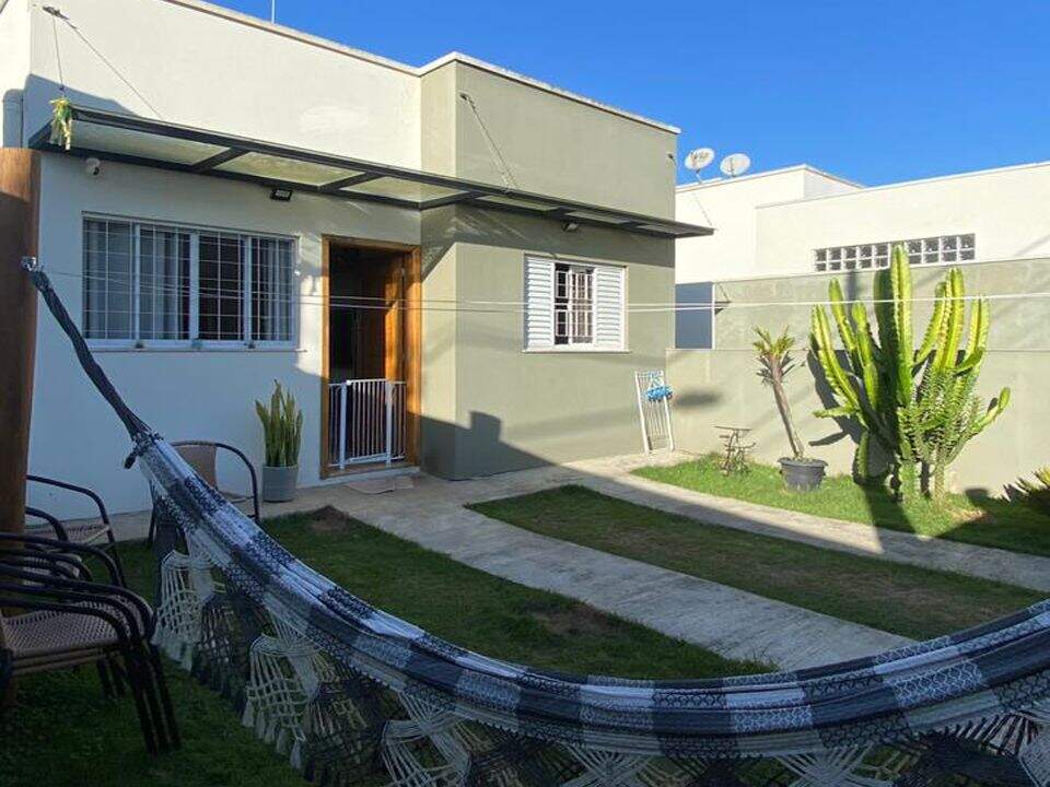 Sobrado à venda no Jardim Dulce: 