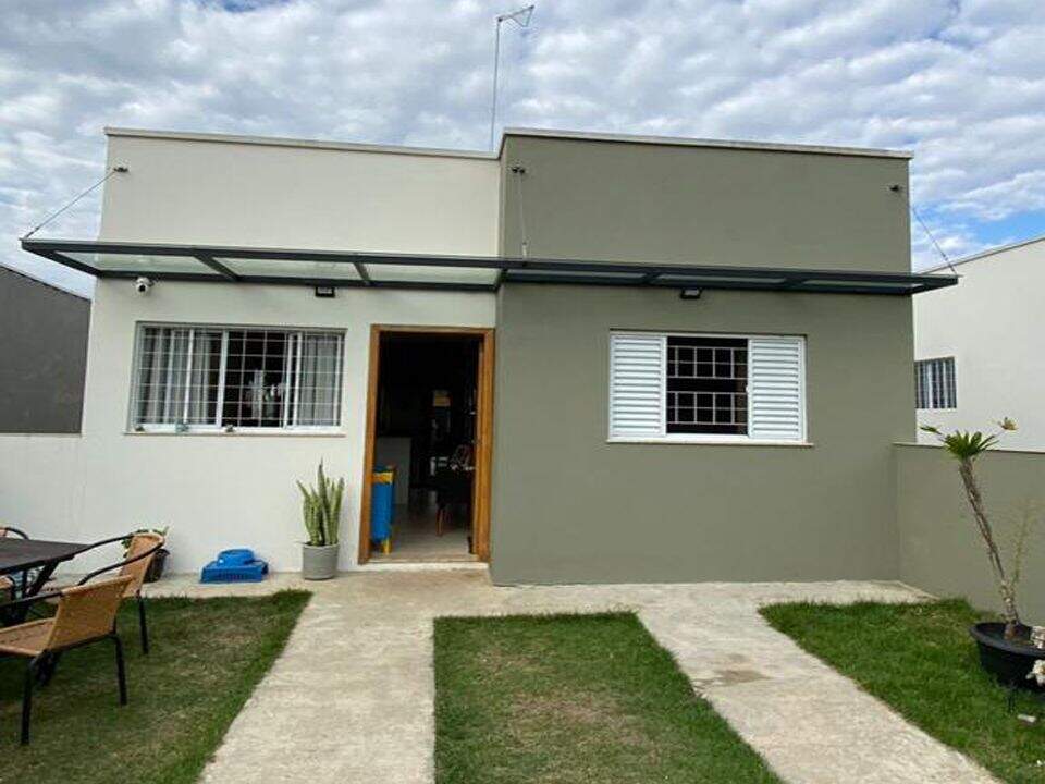 Sobrado à venda no Jardim Dulce: 