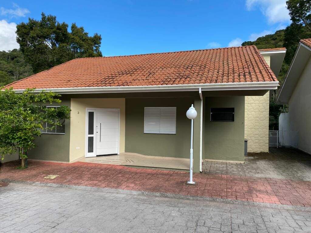 Casa à venda no Itaoca: 