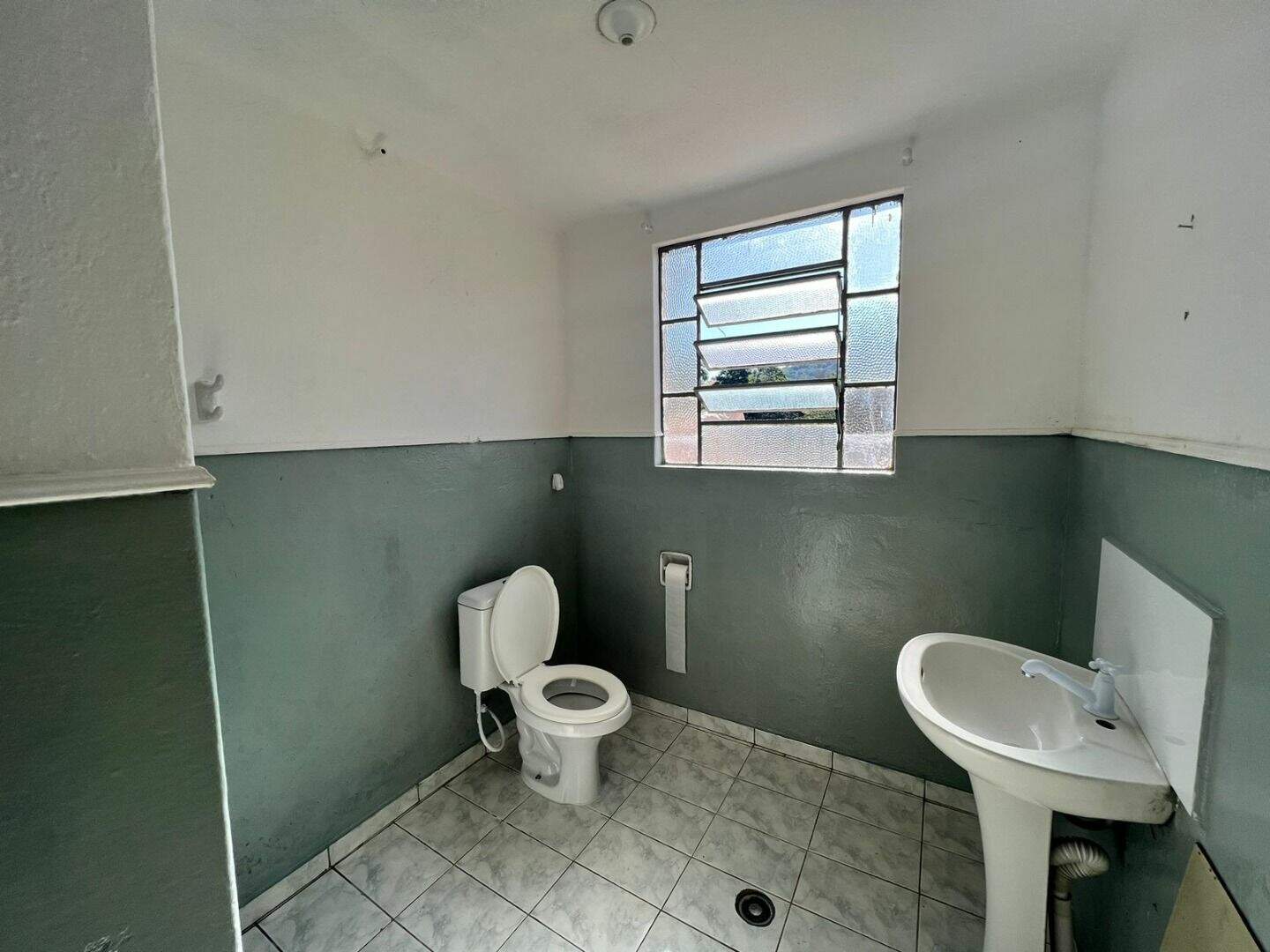 Casa para aluguel no Centro: 
