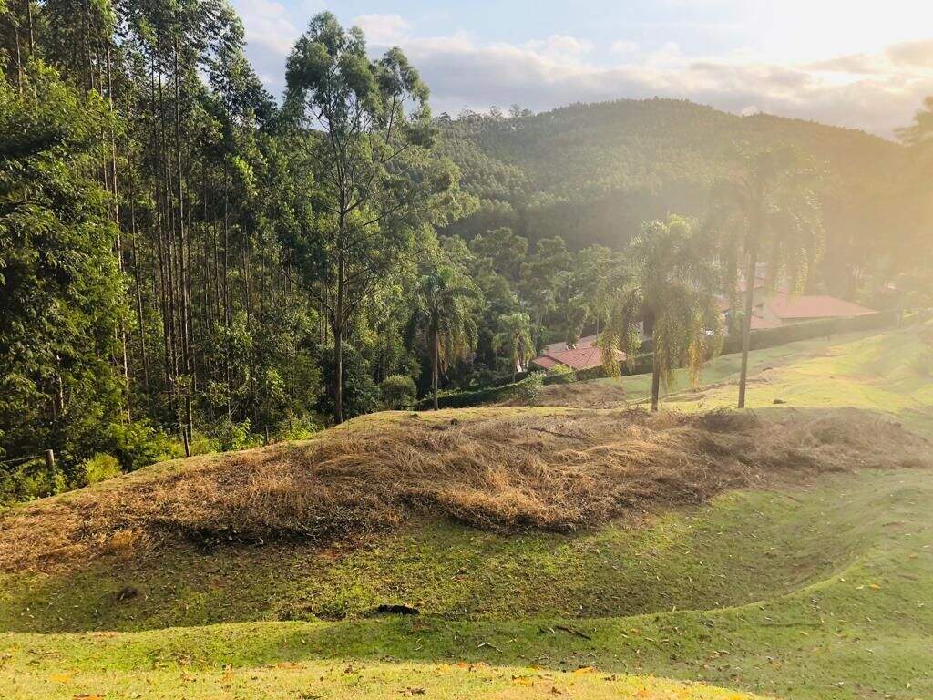 Terreno à venda no Paião: 
