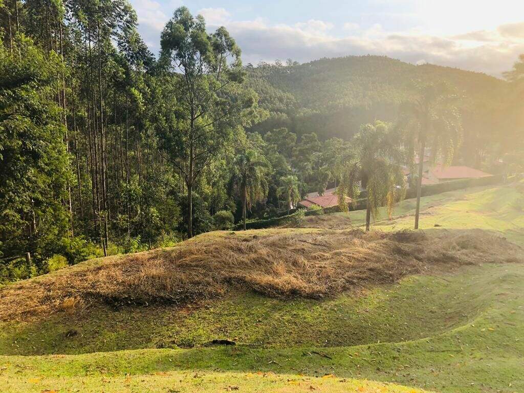 Terreno à venda no Paião: 