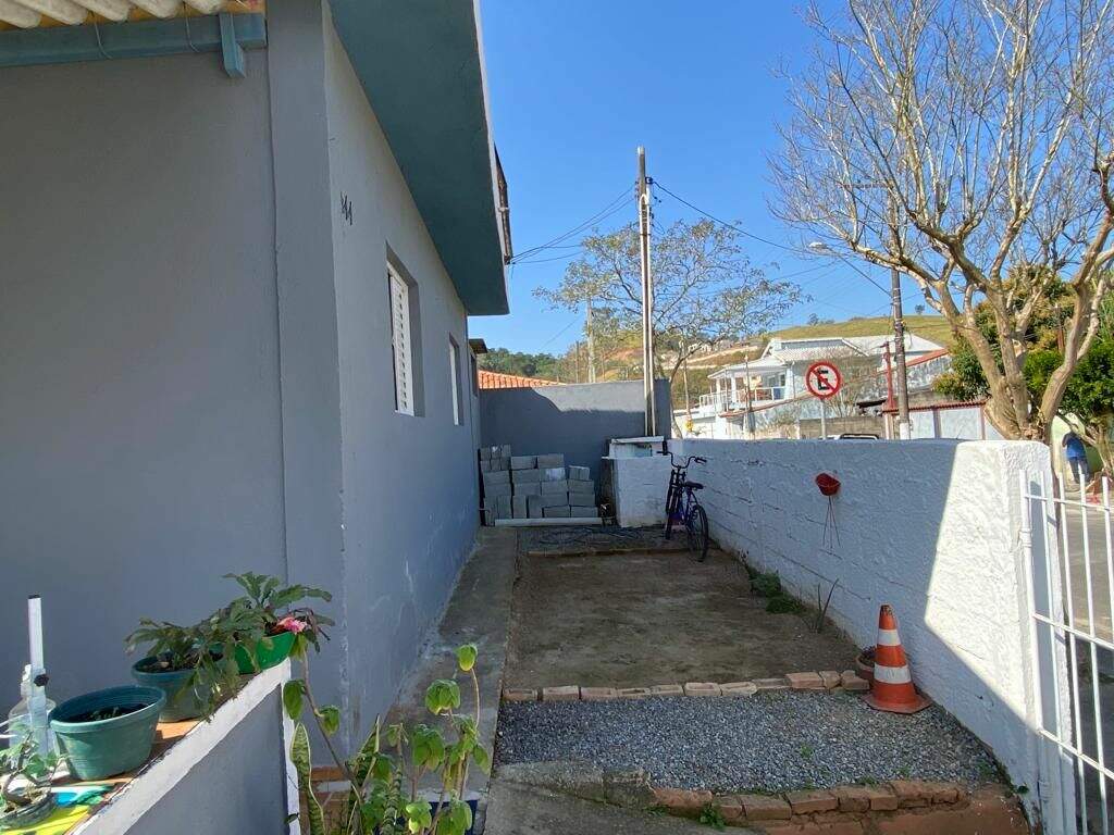 Casa à venda no Nogueira: 
