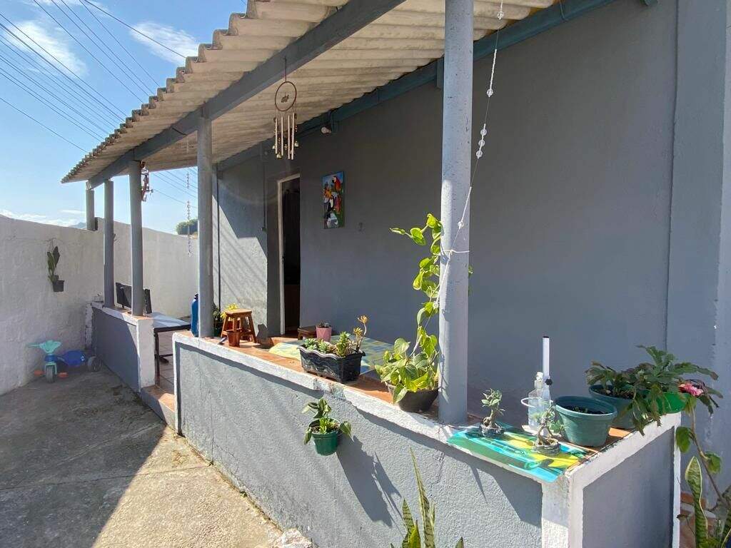 Casa à venda no Nogueira: 