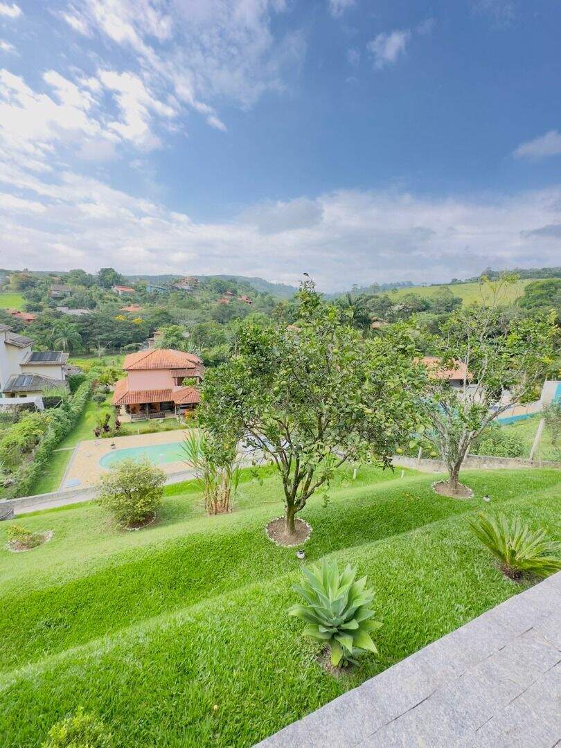 Casa à venda no Paião: 