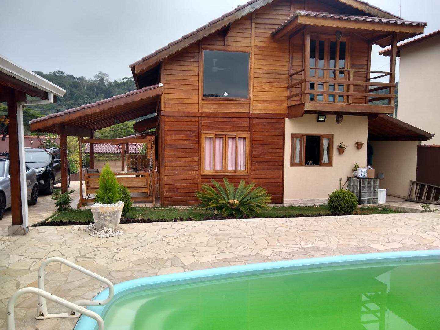 Casa à venda no Jardim Itapema: 