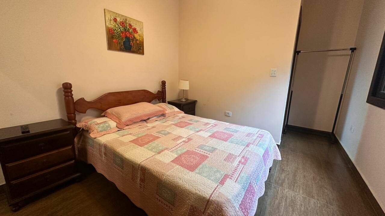 Casa à venda no Centro: 