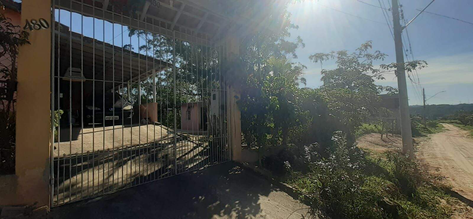 Chácara à venda no Chacara Santa Branca: 
