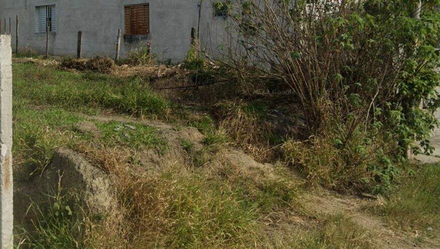 Terreno à venda no Chácaras Guanabara: 