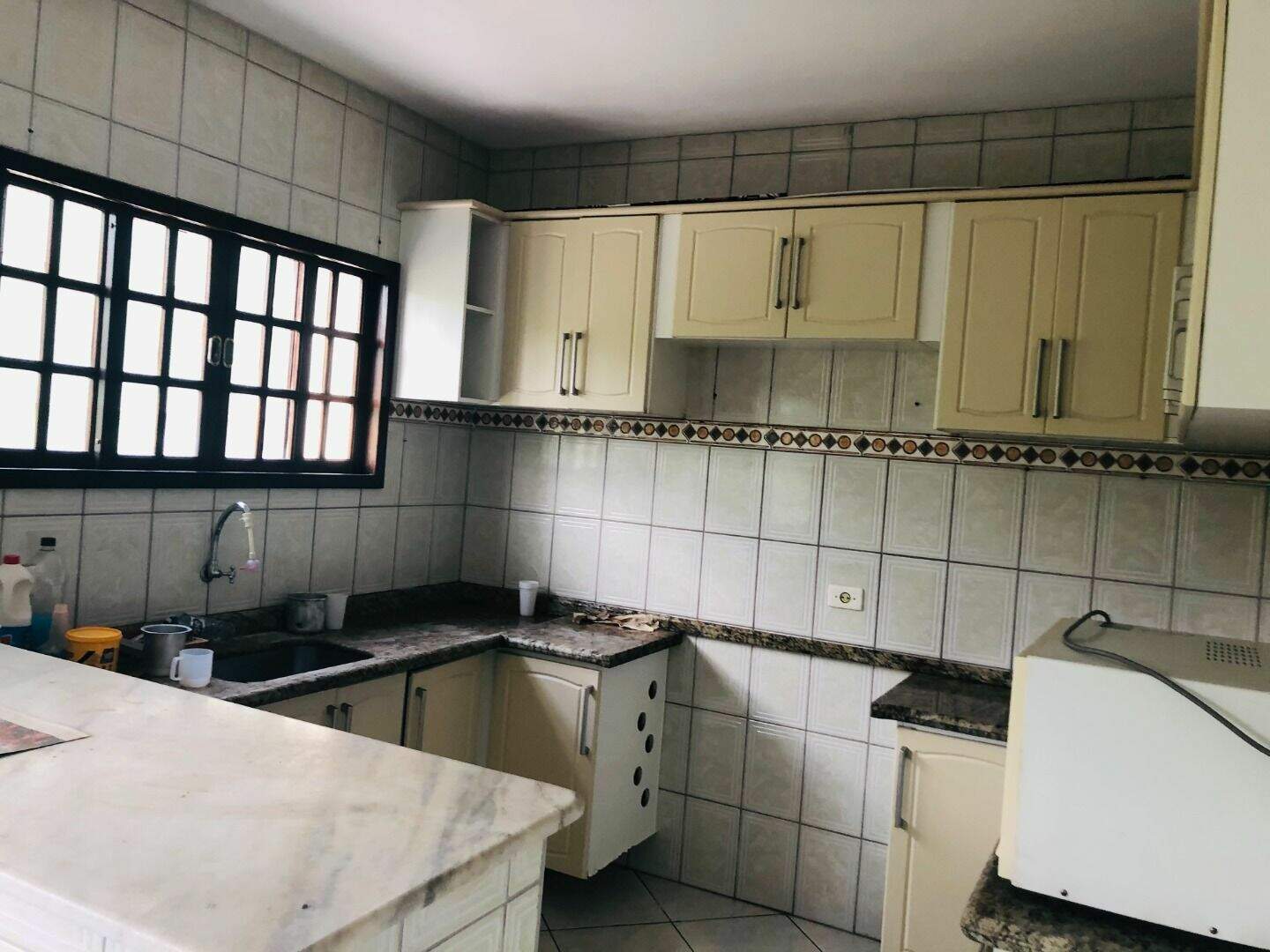 Sobrado à venda no Ajuda: 