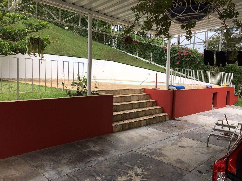 Casa à venda no Paião: 
