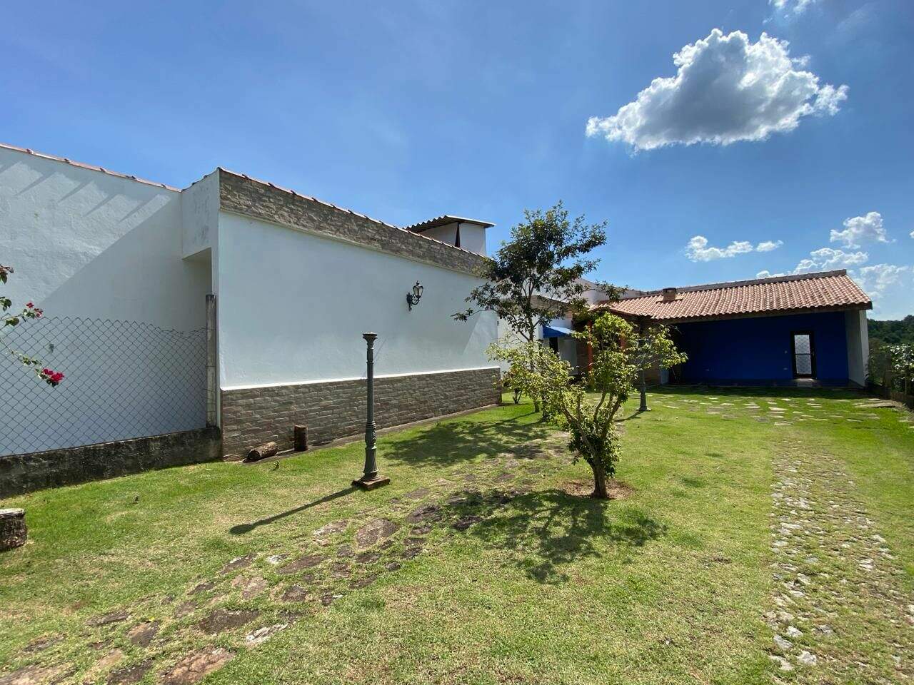 Casa à venda no Paião: 