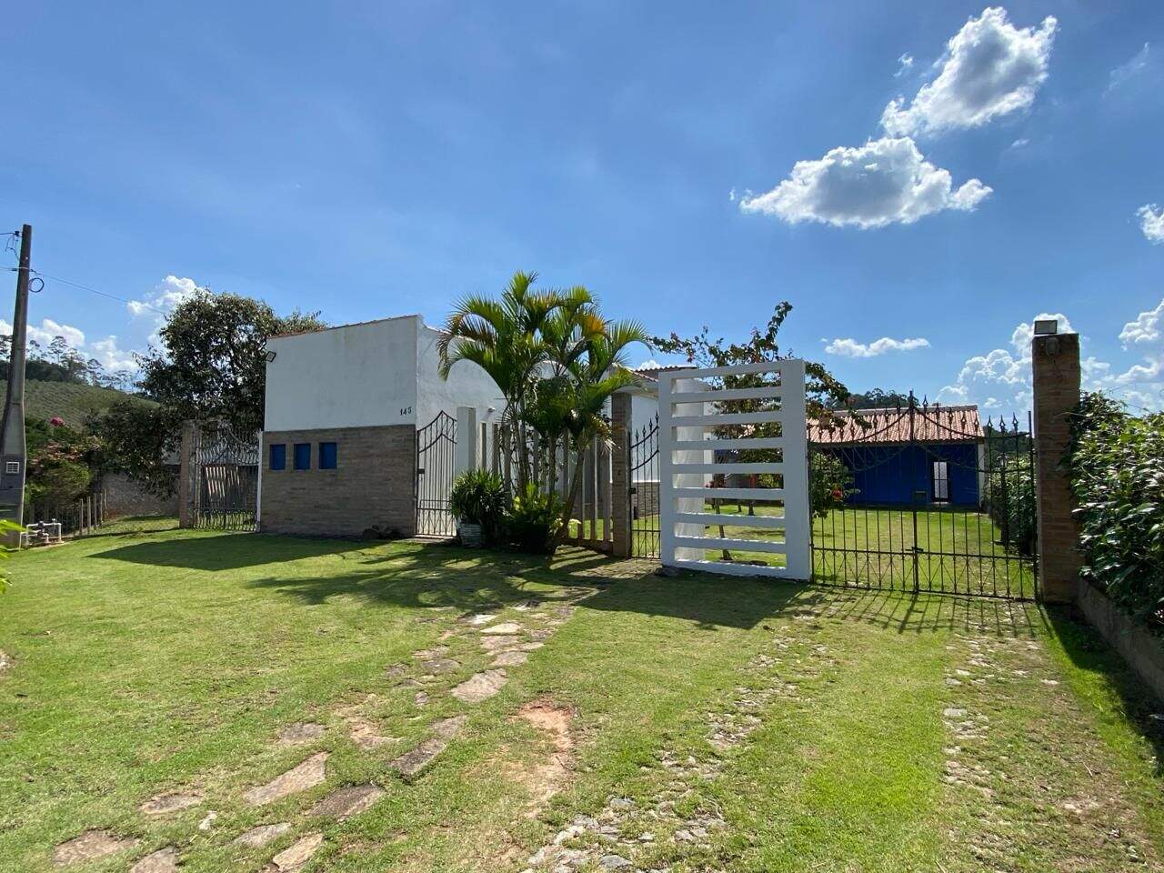 Casa à venda no Paião: 