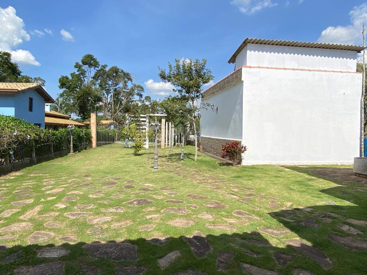 Casa à venda no Paião: 