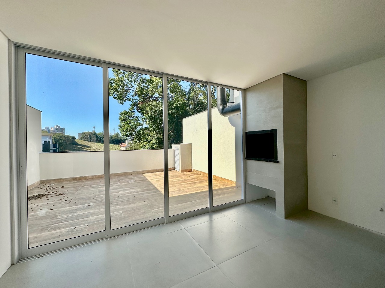 Sobrado Geminado à venda no Velha: 