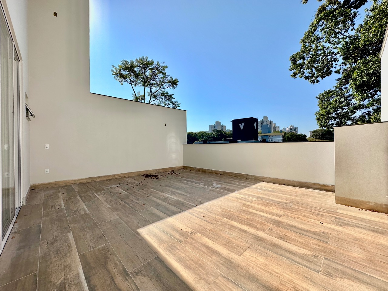 Sobrado Geminado à venda no Velha: 