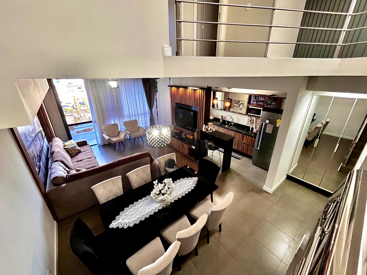 Sobrado Geminado à venda no Água Verde: 