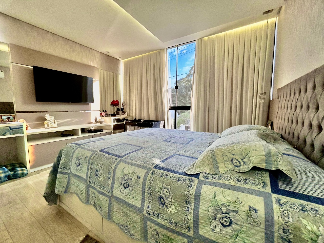 Sobrado Geminado à venda no Água Verde: 