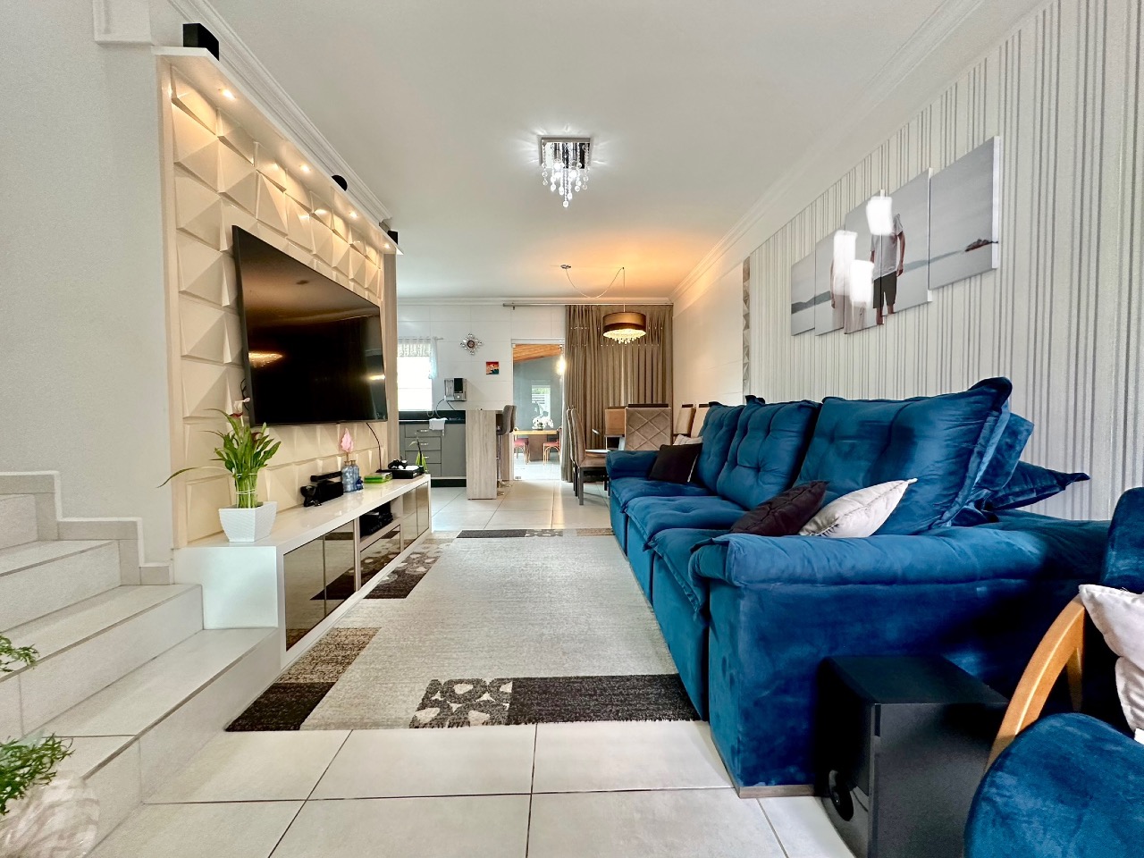 Sobrado Geminado à venda no Água Verde: 