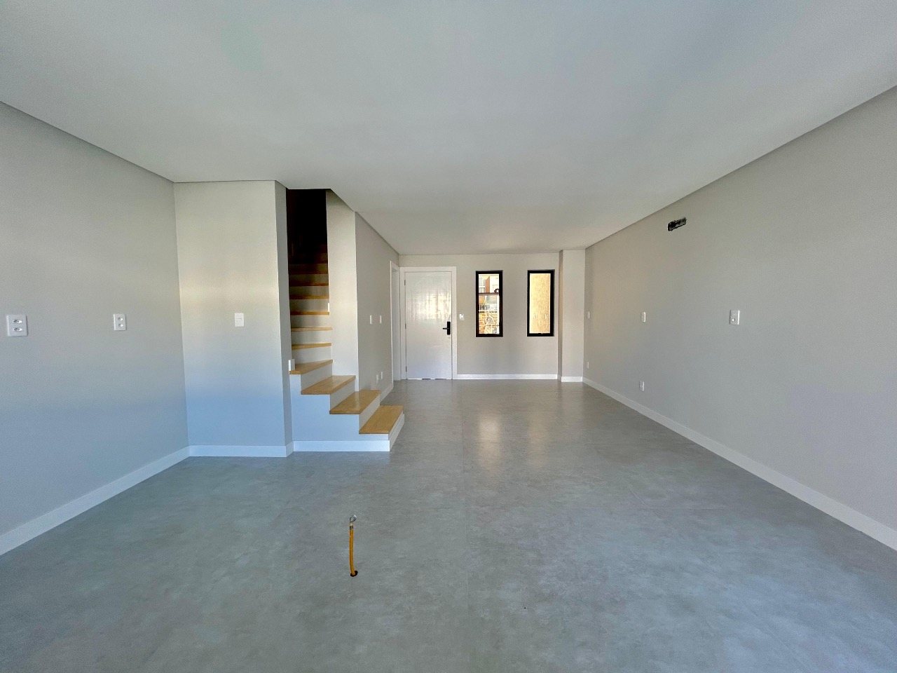 Sobrado Geminado à venda no Velha Central: 