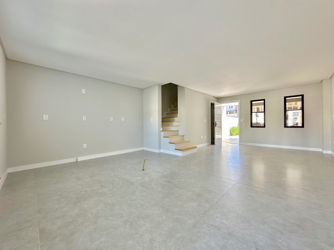 Sobrado Geminado à venda no Velha Central: 