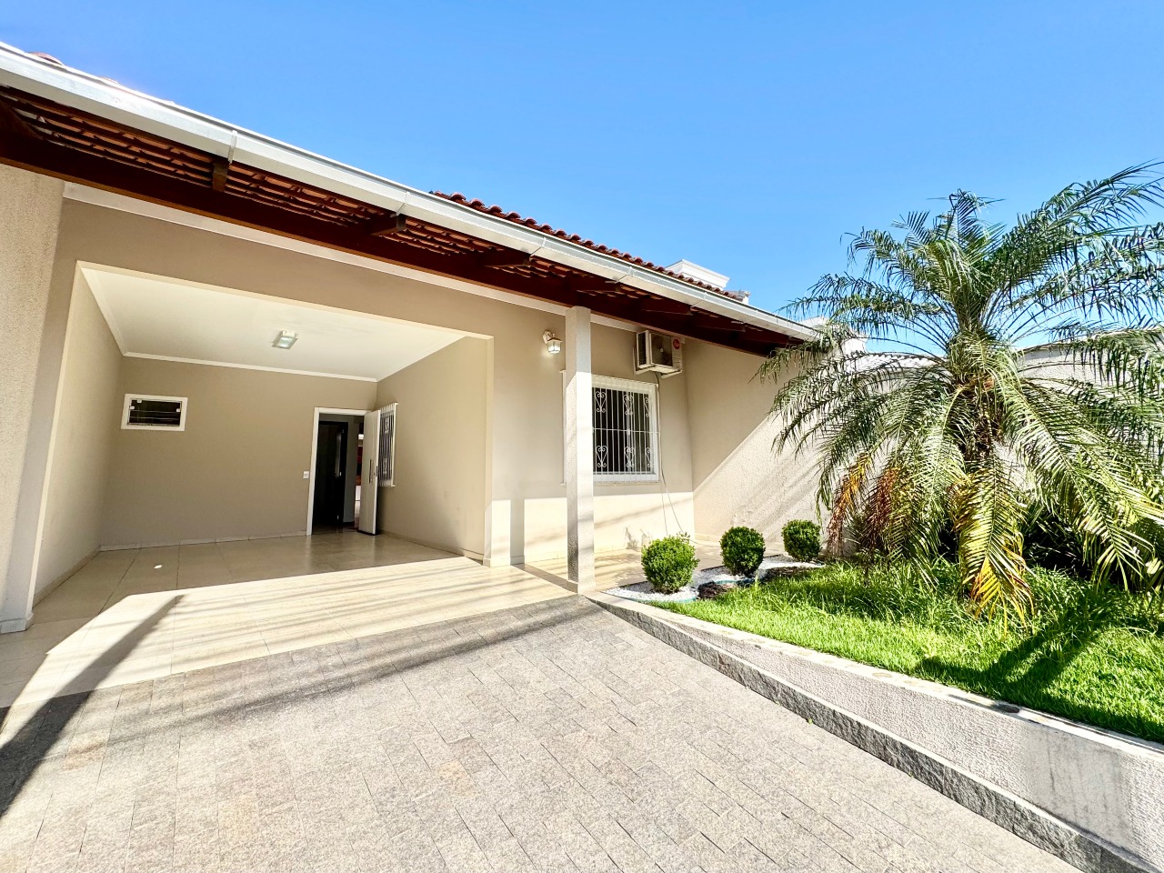 Casa geminada térrea com 6,5 metros de frente no loteamento Danúbio, Passo Manso — foto 2