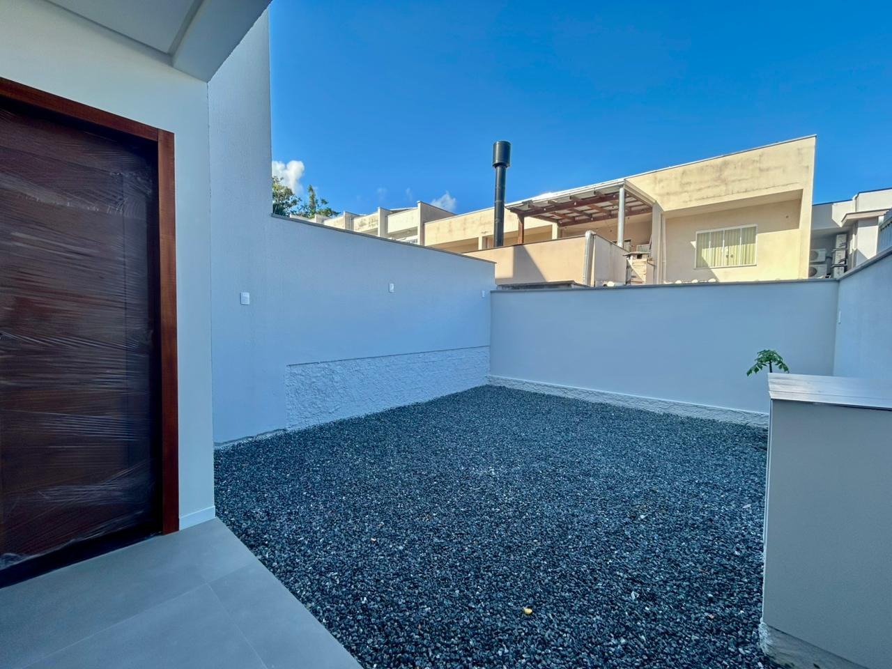 Sobrado Geminado à venda no Água Verde: 