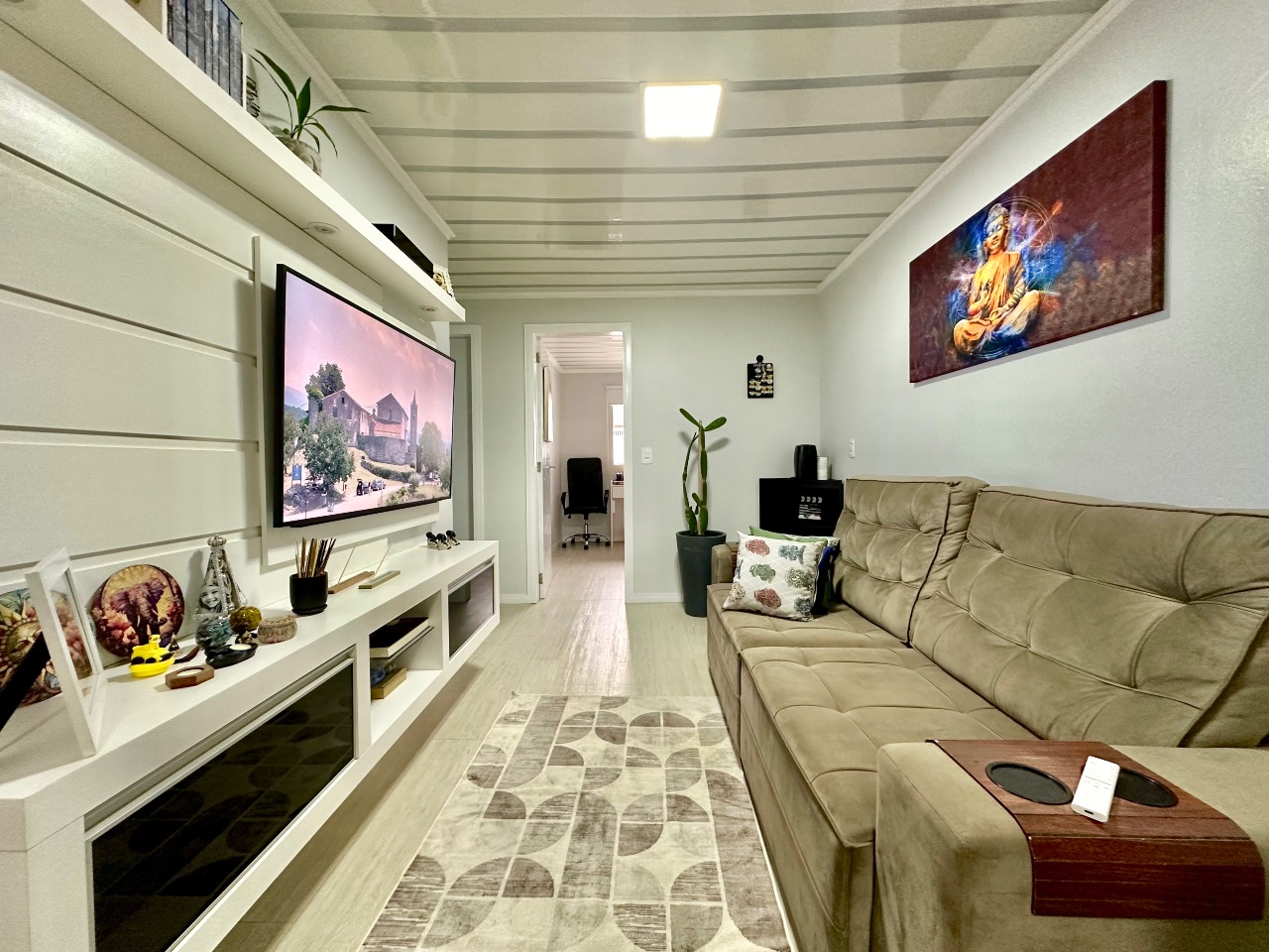 Casa com 3 quartos, excelente localização e pronta para morar! — foto 2