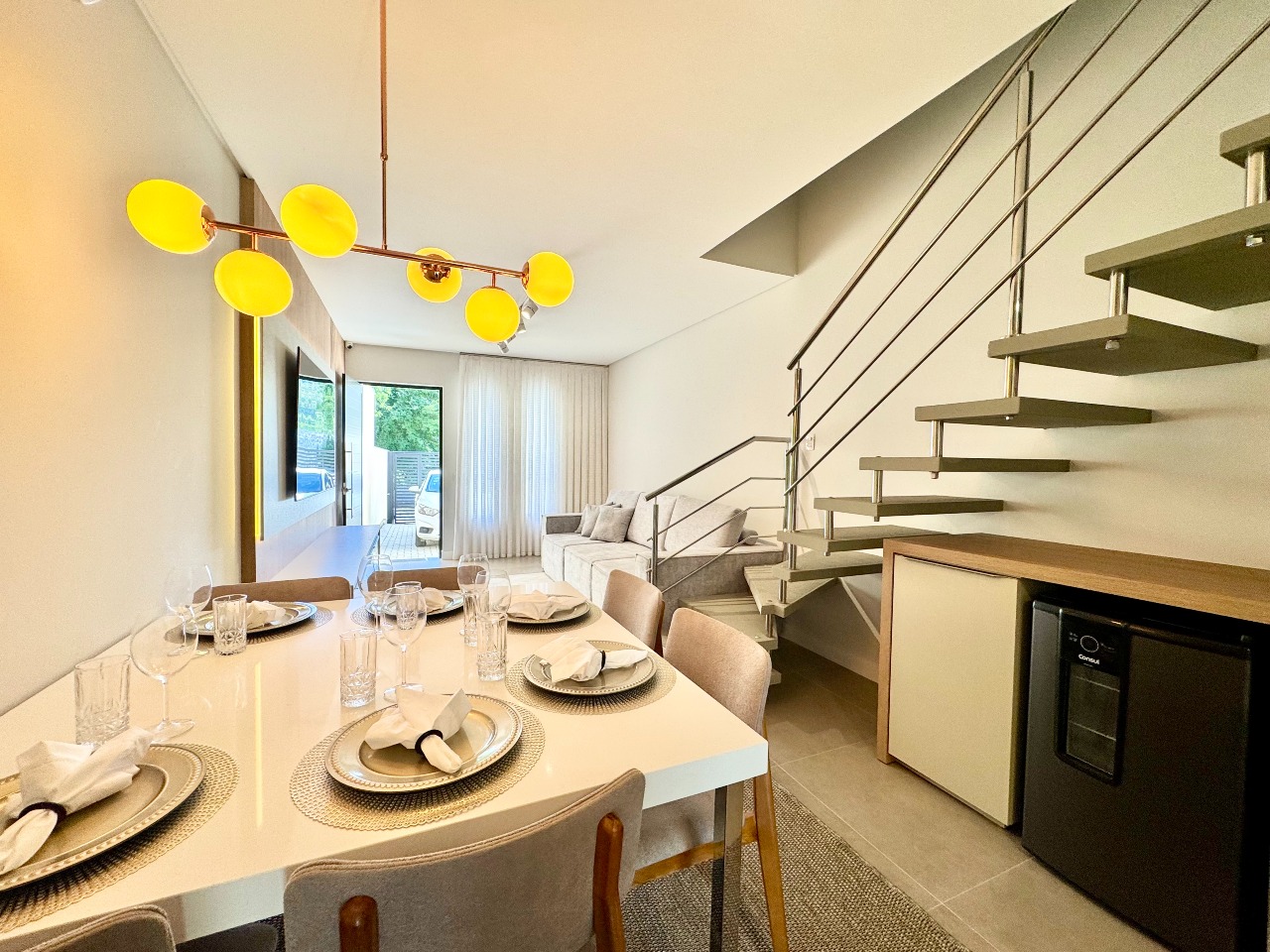 Sobrado Geminado à venda no Água Verde: 