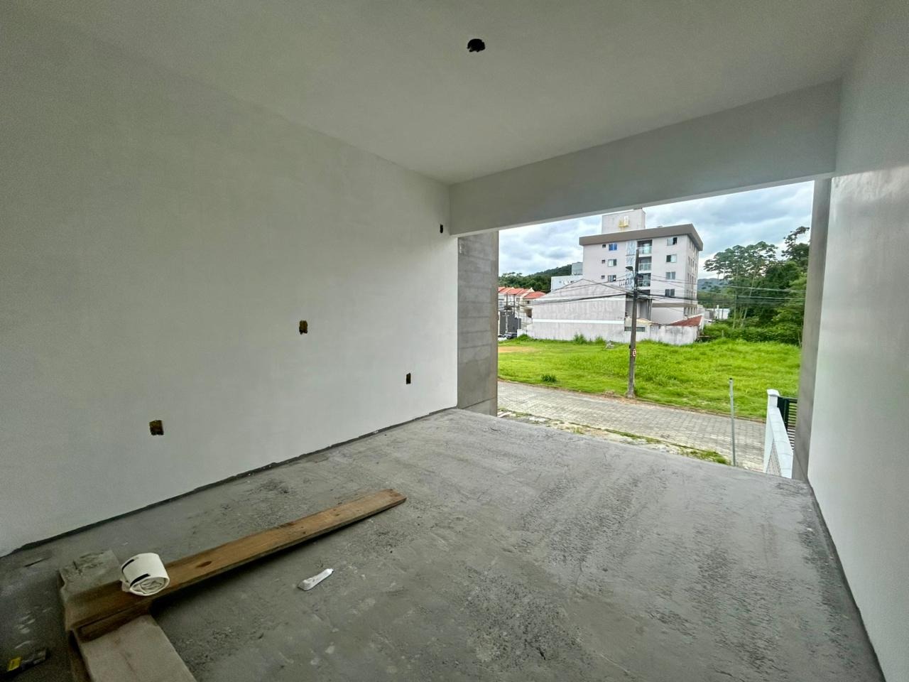 Sobrado Geminado à venda no Passo Manso: 