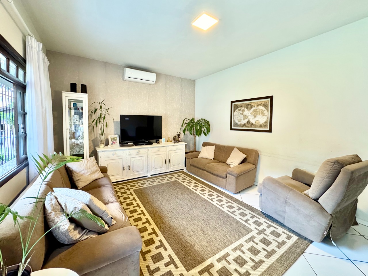 Casa à venda no Velha: 