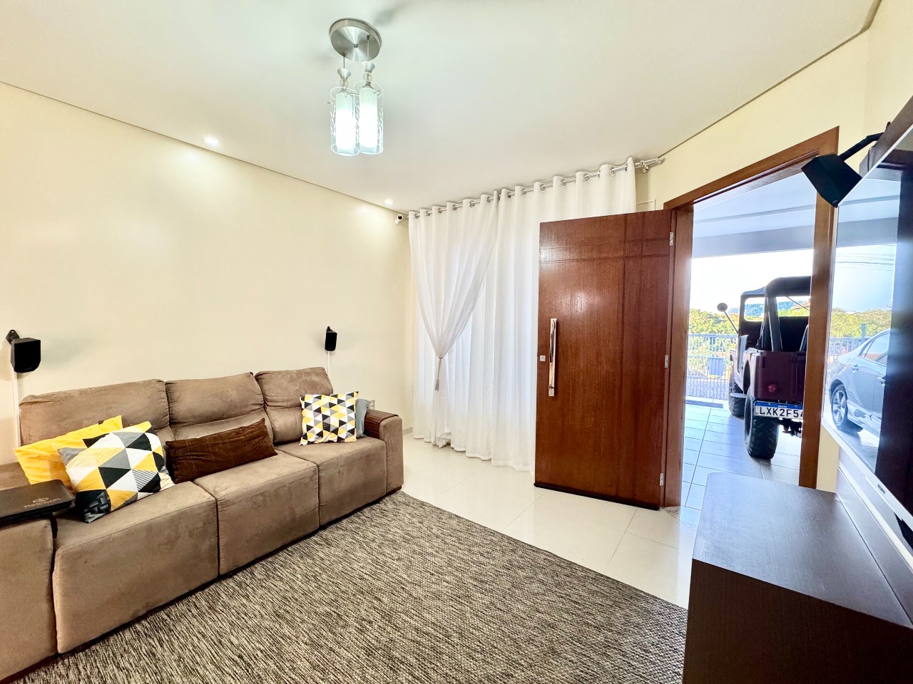 Sobrado com suíte e amplo espaço de terreno na Velha Central — foto 6