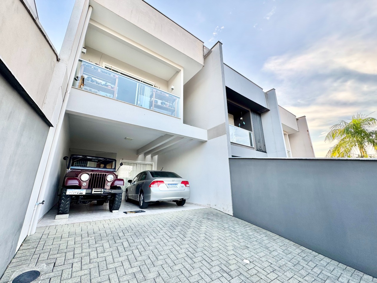 Sobrado com suíte e amplo espaço de terreno na Velha Central — foto 4