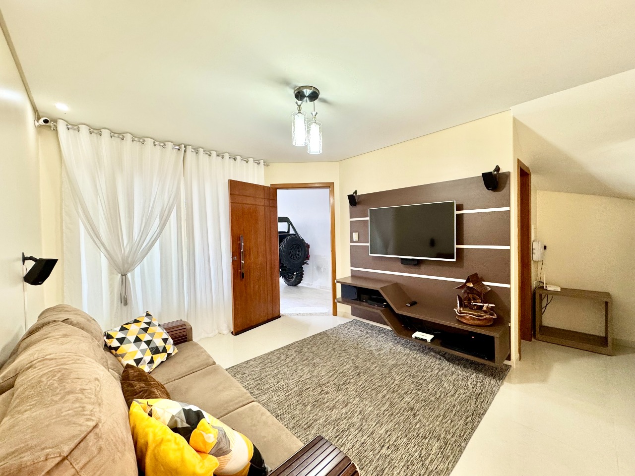 Sobrado com suíte e amplo espaço de terreno na Velha Central — foto 7