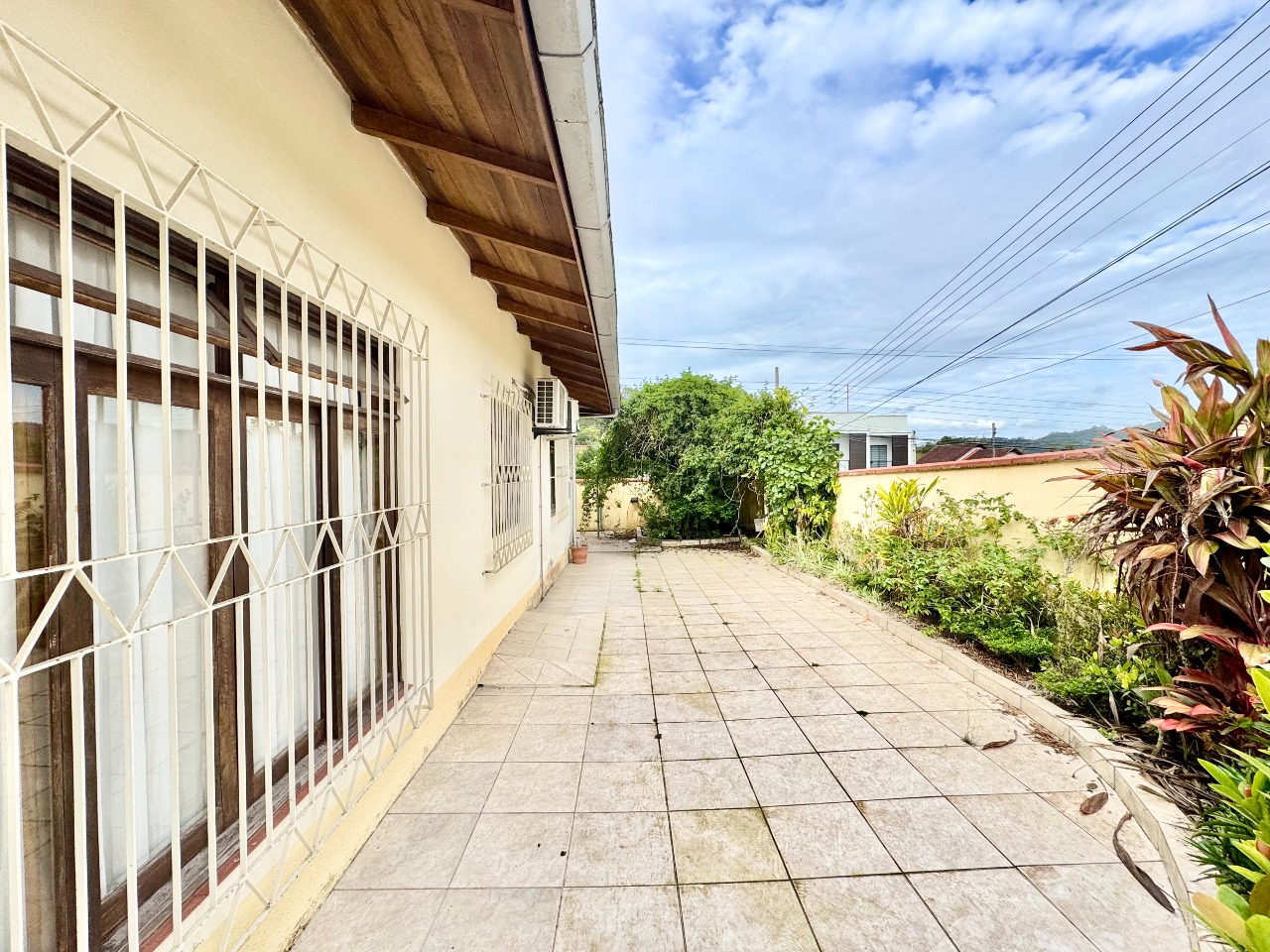 Casa à venda no Velha: 