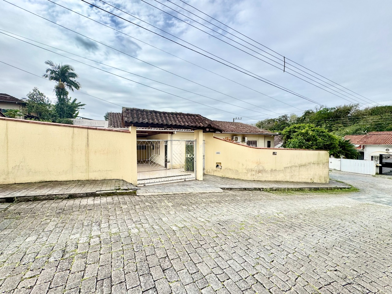 Casa à venda no Velha: 