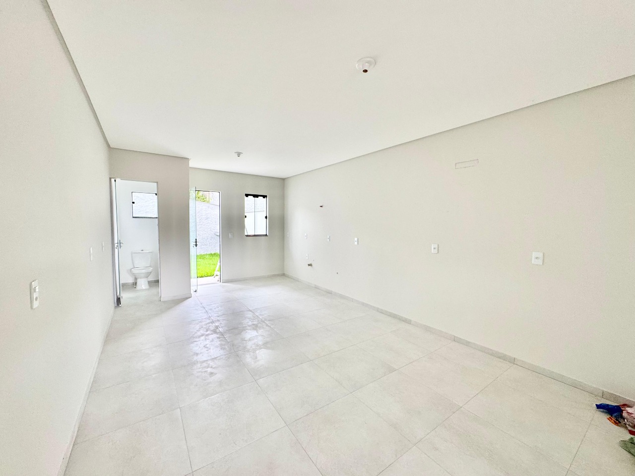 Sobrado Geminado à venda no Velha Central: 